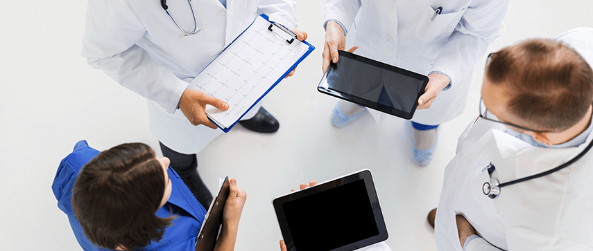 doctors using technology for collaboration